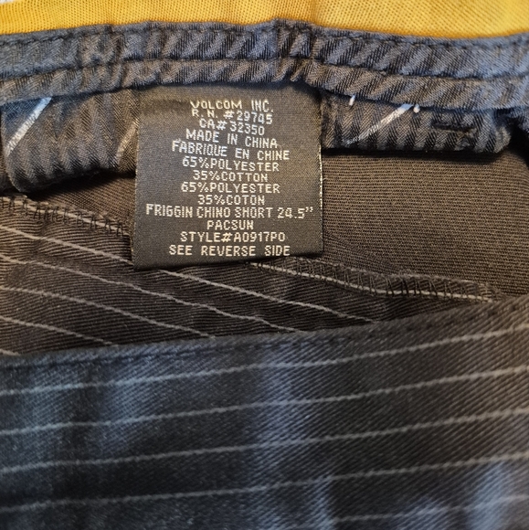 Volcom Men's Charcoal Pinstripe Shorts - Picture 6 of 7